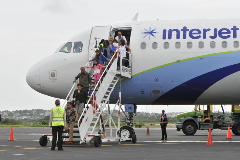 15-de-julio-de-2013-aeropuesto-interjet_9.jpg