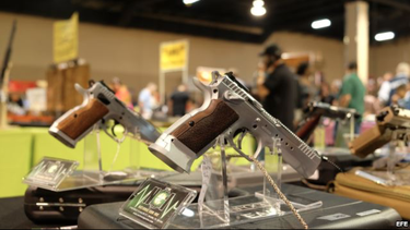 feria de armas de miami con rememoranzas cubanas