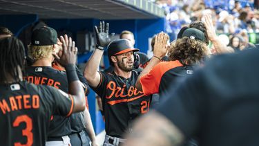 Mountcastle batea 3 hits; Orioles superan a Azulejos