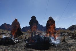 rituales a la pachamama engalanan agosto en bolivia