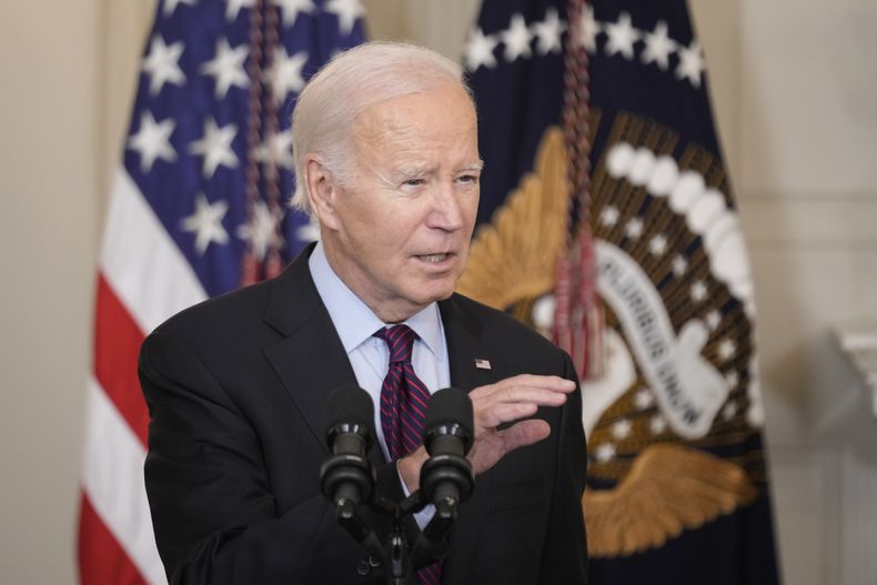 El presidente Joe Biden durante un evento sobre protección a los seguros de jubilación, el martes 31 de octubre de 2023, en Washington. (AP Foto/Andrew Harnik)