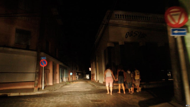 ministro reconoce fallos en 3 termoelectricas mientras cubanos recurren a la etiqueta #reportoapagon