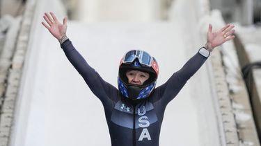 Histórico oro de Humphries para EEUU en debut del monobob