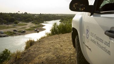 Obama sopesa medida en gran escala sobre migrantes
