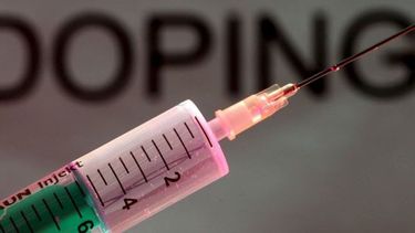 americateve | Al parecer, no solo deportistas profesionales se servían de la red de distribución de sustancias prohibidas.