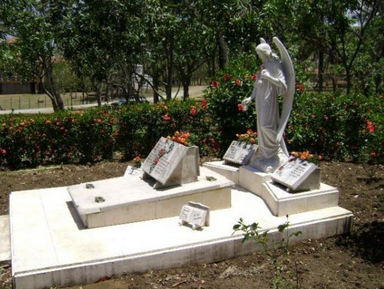 La construcción de la cripta formará parte de un pequeño mausoleo, y su restauración comenzó el pasado noviembre