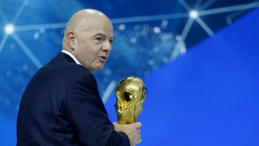 FIFA aumenta a 26 jugadores las listas para el Mundial