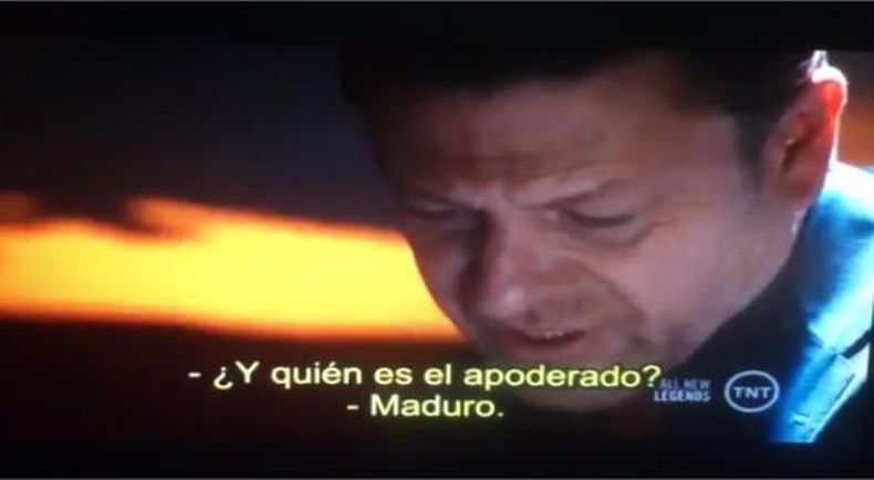 En una escena de Legends, de la cadena norteamericana TNT, un terrorista revela a la CIA que el presidente venezolano quiere adquirir un agente nervioso, preocupado "por los disturbios de civiles"