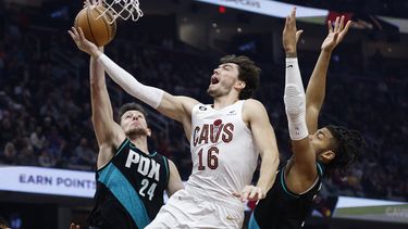 Cavaliers derrotan por 114-96 a Trail Blazers