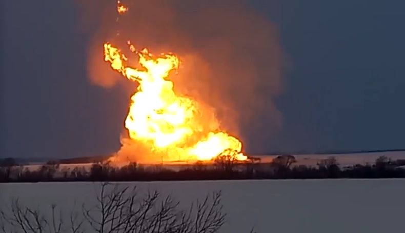 EUR-GEN RUSIA-EXPLOSIÓN EN OLEODUCTO