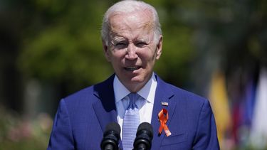 Biden busca sancionar a apresadores de estadounidenses