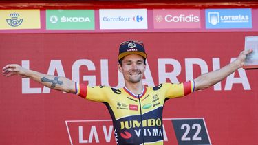 Roglic asalta el liderato de la Vuelta en retorno a España