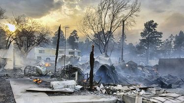 incendio en arizona se duplica en tamano durante la noche