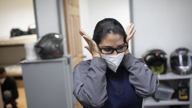 Socorristas voluntarios acuden a emergencias en Venezuela