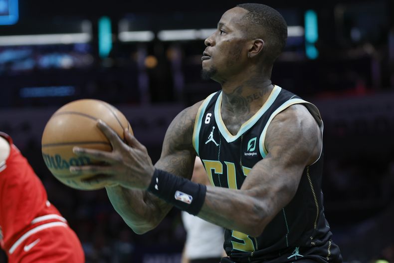 DEP-BAS BULLS-HORNETS