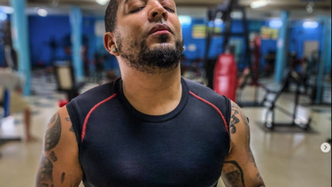 yulien oviedo explota: aqui tienen a otro artista que ya no quiere vivir en cuba
