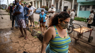 cuba marca record de casos activos y reporta 68 muertes