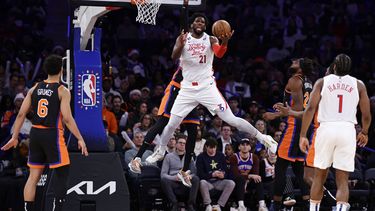 Los 76ers superan a Knicks, enfilan su octava victoria