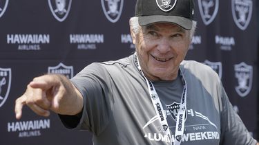 Fallece ex QB de los Raiders Daryle Lamonica a los 80 años
