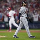 McCullers acepta 5 jonrones en un juego de Serie Mundial