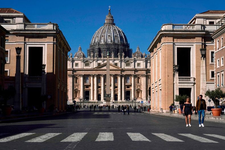 La Basílica de San Pedro en la Ciudad del Vaticano, el 11 de marzo del 2020. (AP foto/Andrew Medichini)