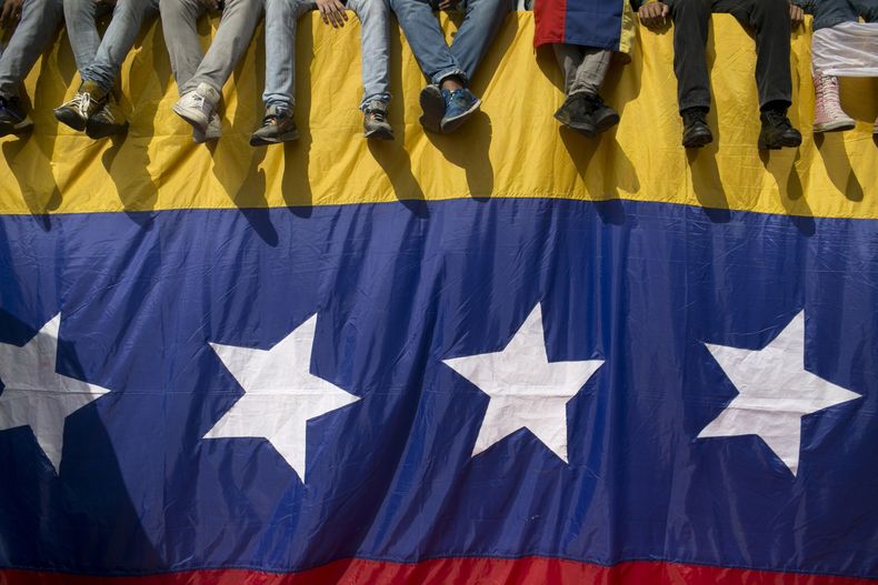 AMS-GEN_VENEZUELA-CRISIS_POLITICA-3.jpg