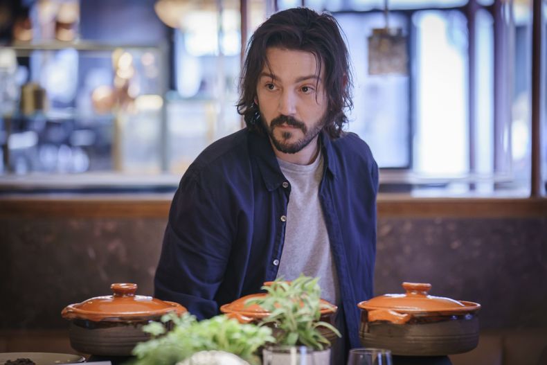 ESP-TEL DIEGO LUNA-PAN Y CIRCO