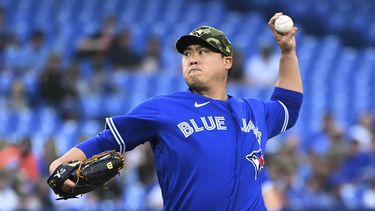 Azulejos superan a Rojos; Ryu consigue su primer triunfo