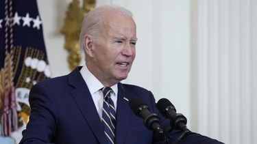 ARCHIVO - El presidente Joe Biden habla en la Casa Blanca, Washington, 25 de julio de 2023. (AP Foto/Susan Walsh, File )