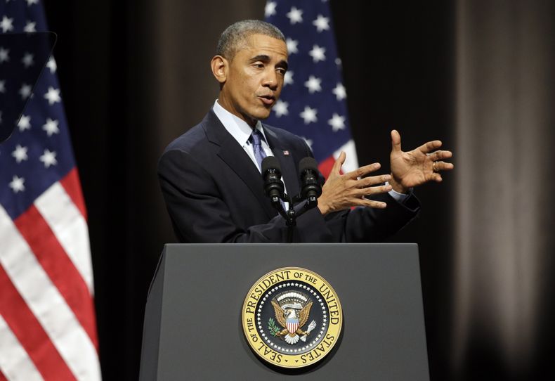 El presidente Barack Obama habla sobre la econom&iacute;a, el jueves 2 de octubre de 2014 en la Universidad del Noroeste, en Evanston, Illinois. (Foto AP/Nam Y. Huh)