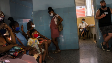 cuba reporta cerca de 9 mil nuevos casos y casi un centenar de fallecidos por covid-19; diaz-canel reconoce que estan al limite