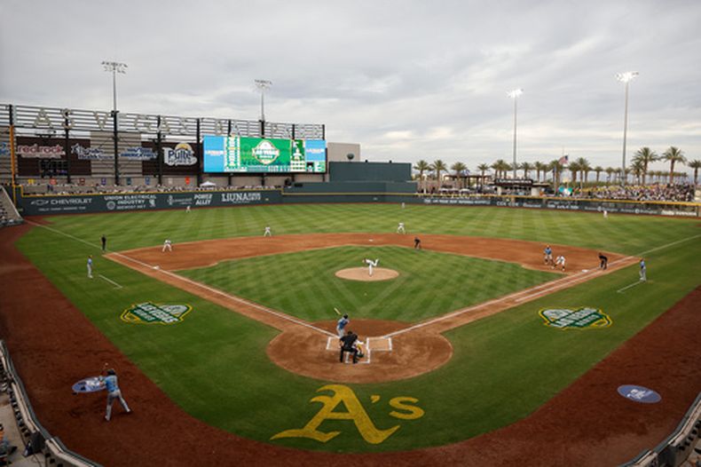 Los Atléticos enfrentan a los Cerveceros de Milwaukee en su primer juego en Las Vegas el lunes 8 de junio del 2026. (AP Foto/Caroline Brehman)