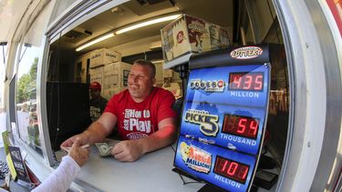 Boleto de Powerball vendido en California gana 447 millones