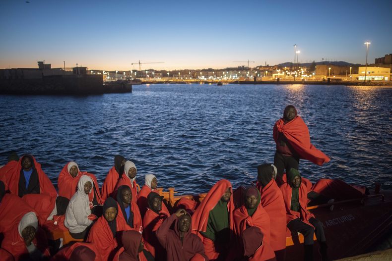 EUR-INM_EUROPA-MIGRANTES-0.jpg