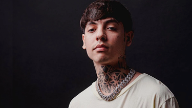 ¿natanael cano se b3s0 con jesus ortiz, vocalista de fuerza regida? una foto desato especulaciones