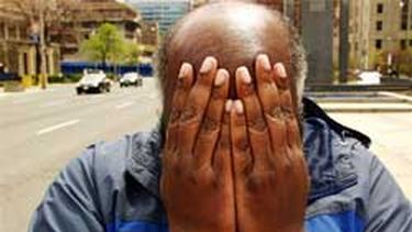 americateve | Un comerciante venezolano relata el viacrucis que significa mantener un pequeño negocio, actualmente en Venezuela, ?Ni siquiera se encuentra almidón para planchar? denunció