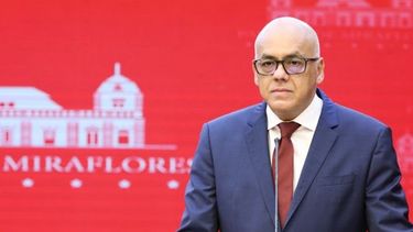 jorge rodriguez ordeno despedir a todos los trabajadores de la asamblea nacional de venezuela contratados por la administracion de juan guaido