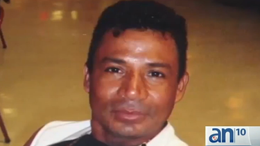 americateve | La familia de Wilmer Irías, de 41 años, pidió hoy a la comunidad que le ayude a identificar y localizar al hombre que lo mató a sangre fría en la Pequeña Habana.