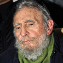 Anciano dictador Fidel Castro sale de paseo