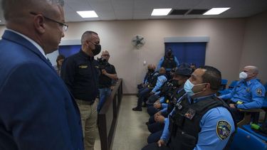policias estatales comienzan a patrullar con camaras corporales