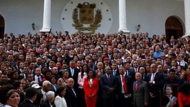 venezuela: constituyente extiende vigencia hasta el 2020