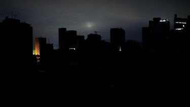 Venezuela anuncia intervención de empresa eléctrica estatal