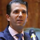 Hijo de Trump revela correos sobre su reunión con una abogada rusa
