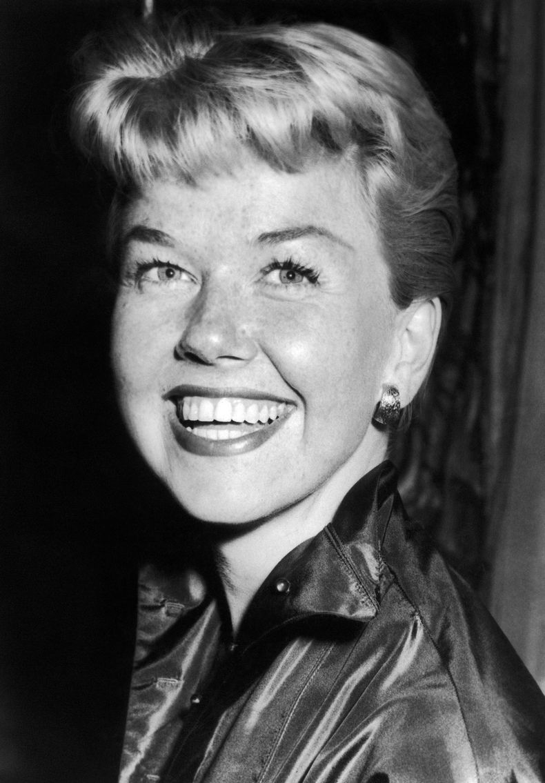 ESP-CIN_DORIS_DAY-DECESO-0.jpg