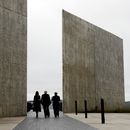 Trump: Memorial del 11 Sep renovó mi determinación para muro