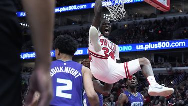 Green anota 17 y Bulls arrollan a Hornets