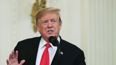 Trump arremete contra México y Centroamérica por migrantes