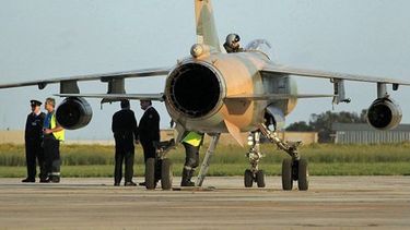 cuba ofrece entrenamiento militar a pilotos de sudafrica