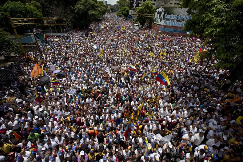 DEP-TEN_DAVIS_VENEZUELA-SEDE-0.jpg