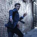 Esta imagen publicada por Paramount Pictures muestra a Jack Quaid en una escena de Novocaine. (Marcos Cruz/Paramount Pictures vía AP)